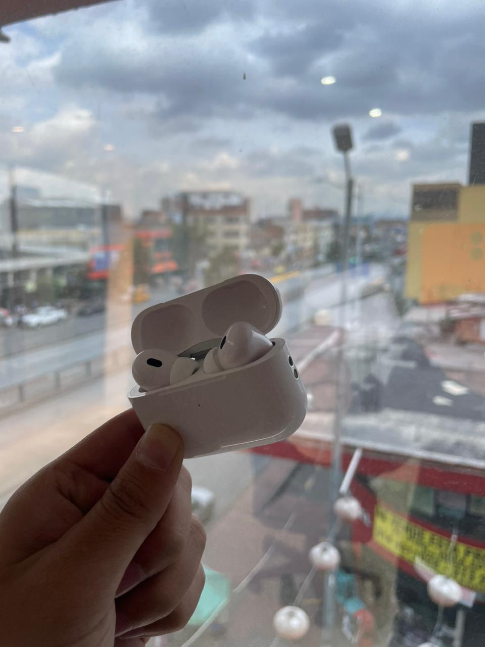 AirPods Pro 2 1.1